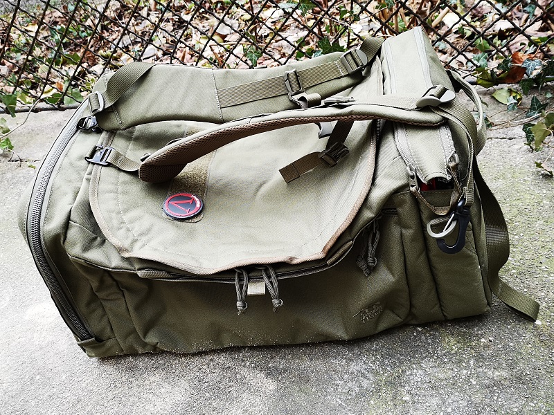 Top Begleiter für Einsatz und Freizeit Review Spartanat: TT Officers Bag von Tasmanian Tiger