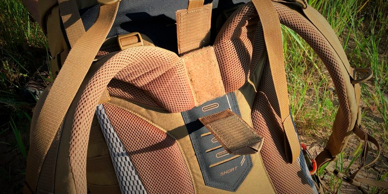 Spartanat Review: Auf Herz und Nieren getestet - der TT Pathfinder MK II Der TT Pathfinder MK 2 von Tasmanian Tiger im Review-Test von Spartanat.